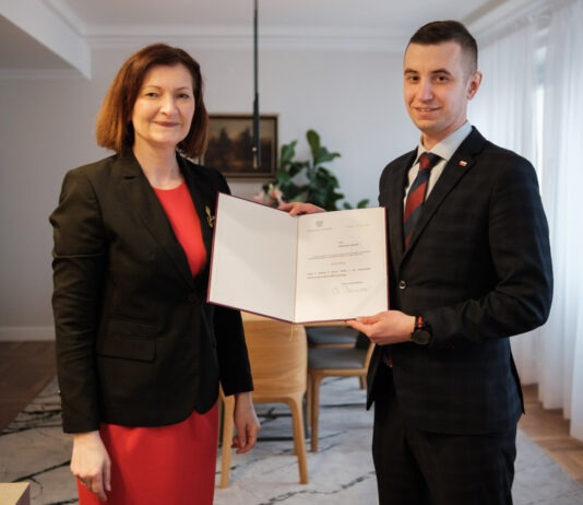 Wojewoda Ewa Leniart ma drugiego zastępcę. Powołanie od Morawieckiego