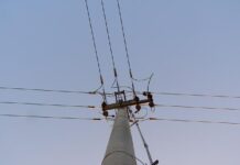 Wieczorna awaria energetyczna w Rzeszowie. Tysiące ludzi bez prądu