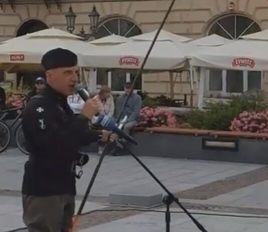 Patostreamer Olszański na Marszu Pamięci Rzezi Wołyńskiej. KORWiN: odcinamy się