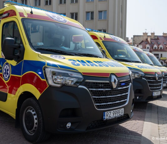 Wojewódzka Stacja Pogotowia Ratunkowego w Rzeszowie ma cztery nowe karetki