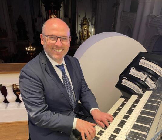 Filipe Verissimo w katedrze rzeszowskiej. W niedzielę finał festiwalu organowego