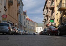 Zmiany na Jagiellońskiej. Niższe krawężniki i chodniki. Żeby auta nie zawracały na deptaku