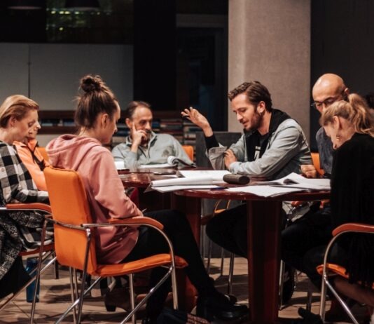 Teatr Maska zaprasza na czytanie “Kordiana”. W czwartek w Rzeszowskich Piwnicach