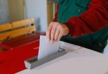 Odwołanie prezydenta Rzeszowa w referendum: czysta polityka czy wyraz kryzysu lokalnej władzy?