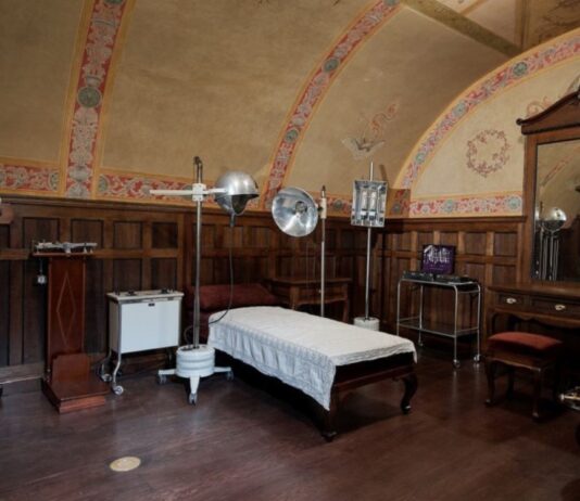 Zwiedzanie Łaźni Rzymskich w Muzeum – Zamek w Łańcucie za złotówkę