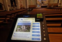 Udogodnienie dla wiernych. Katedra rzeszowska uruchomiła “ofiaromat”