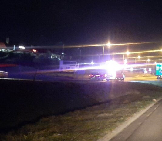 Wypadek pod Rzeszowem. Kierowca audi potrącił pijanego pieszego