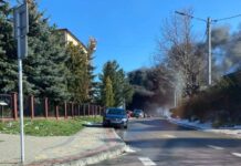 Pożar na terenie rozbudowy szkoły na Staromieściu. Jedna osoba poszkodowana