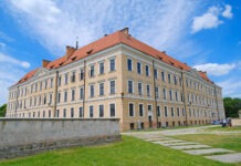 Dlaczego Zamek Lubomirskich nie jest podświetlany? Remont i oszczędności