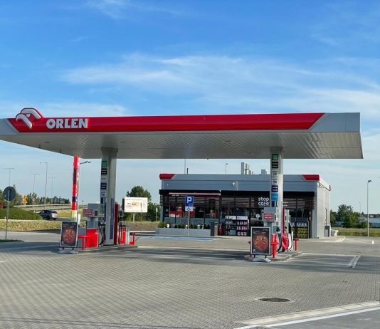 Dobra wiadomość dla kierowców. Lotnisko w Jasionce wkrótce ze stacją Orlenu