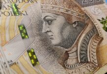 Myślała, że rozmawia z pracownikiem banku, straciła ponad 120 tys. złotych