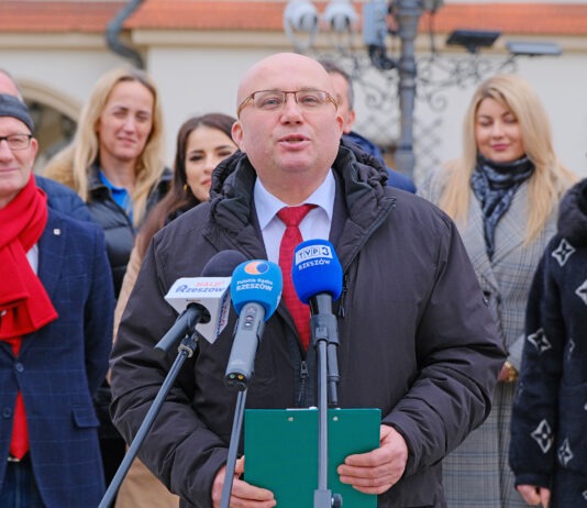 Wybory 2024. Porozumienie Sprzyja Ludziom, czyli gra Adama Dziedzica