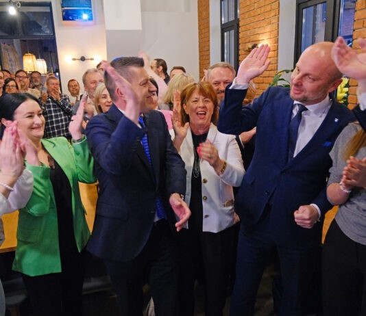 Sondaż exit poll: Konrad Fijołek wygrywa, ale będzie druga tura wyborów!