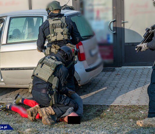 Seks-biznes w mieszkaniach. Sąd rozliczył gang “Łokera”. Są wyroki