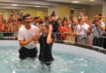 Kongres Świadków Jehowy w Rzeszowie – 3400 obecnych i 15 ochrzczonych kongres-swiadkow-jehowy-rzeszow