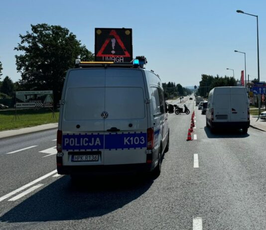 Trzy poranne wypadki na rzeszowskich drogach. Trzy osoby ranne