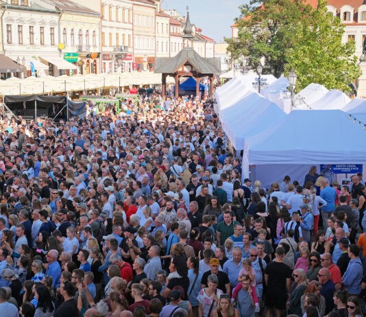 karpaty-na-widelcu-rzeszow