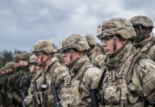 Bezpłatne szkolenie wojskowe w Rzeszowie. Studenci i maturzyści mogą nieźle zarobić