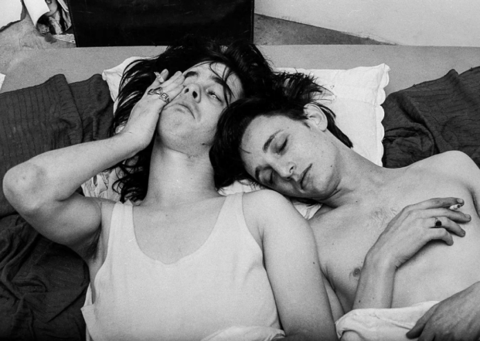 "The Birthday Party: Bunt w niebie"