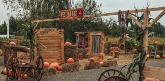 western-town-dyniowe-miasteczko