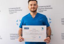 Przełom w chirurgii robotycznej. Rzeszowski urolog pierwszym trenerem w UE