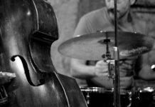 30 lat Czwartków Jazzowych. Mateusz Gawęda Trio & White Wind zagrają w WDK