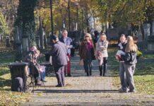 Trwają kwesty na rzeszowskich cmentarzach