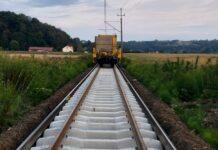 Praca-na-torach-maszyny-PUN