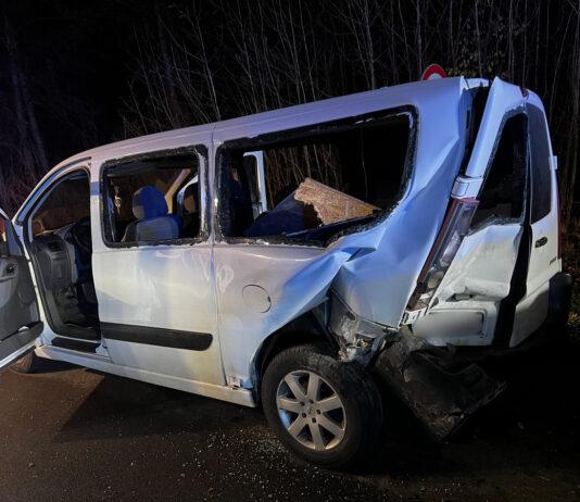 kolizja-trzy-pojazdy-03