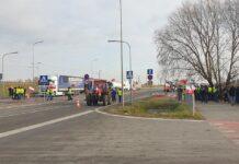 Minister Rolnictwa przyjechał do podkarpackich rolników. Od wczoraj nie wpuszczają tirów z Ukrainy oszukana-wies-medyka-listopad-2024