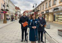 PiS w Rzeszowie wspiera Karola Nawrockiego Konferencja prasowa