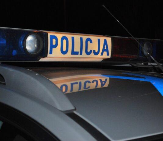 Trzy osoby w szpitalu i uszkodzone pojazdy. Nocny wypadek na ul. Kochanowskiego w Rzeszowie