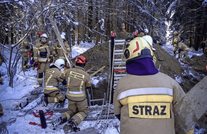 golcowa-studnia-przysypany