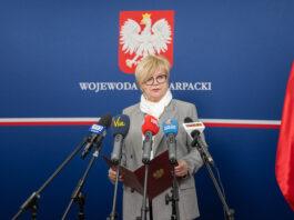 Obiecują paczki za wpłaty na dzieci. Kolejny bezczelny przekręt „na wojewodę” na Podkarpaciu