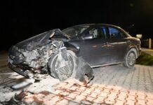 Wyprzedzał o “zmierzchu cywilnym” i wyjechał na czołówkę. Trzy osoby w szpitalu czolowe-zderzenie-bajdy