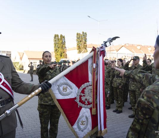 Nowi mundurowi w BiOSG wzmocnią podkarpacką granicę. Wśród nich aż 16 kobiet