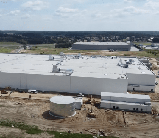 biedronka-sokolow-malopolski-centrum-dystrybucyjne-geronimo-martens