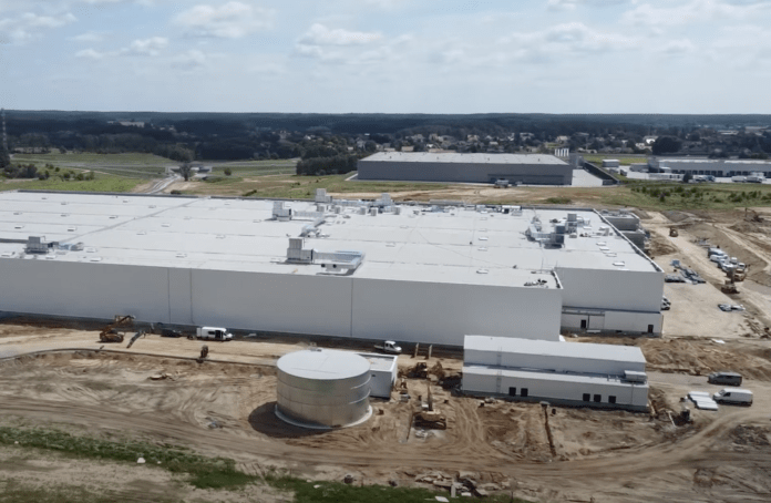 biedronka-sokolow-malopolski-centrum-dystrybucyjne-geronimo-martens