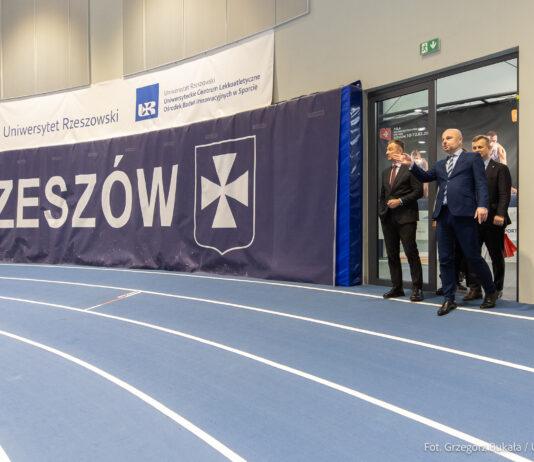 Nitras kontratakuje w Rzeszowie. Programy wsparcia sportu na Podkarpaciu jako „naprawa krzywd” nitras-rzeszow