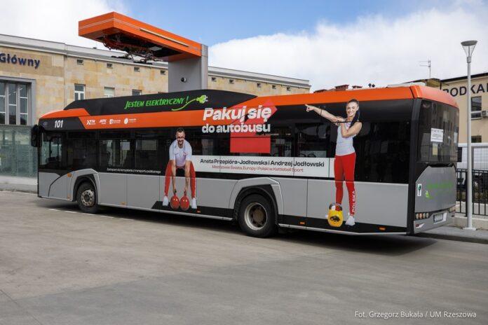 jodlowscy-kampania-promocyjna-mpk-rzeszow-4