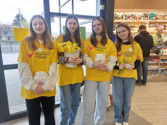 pola-nadziei-kwesty-w-sklepach-12