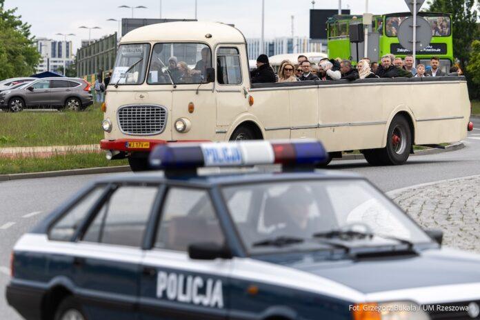 I-zlot-zabytkowych-autobusow-rzeszow