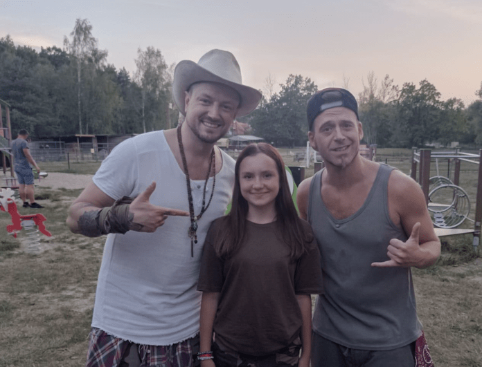 emilia-bednarz-tomson-baron-01 the-kids-voice-emilia-bednarz-tomson-baron