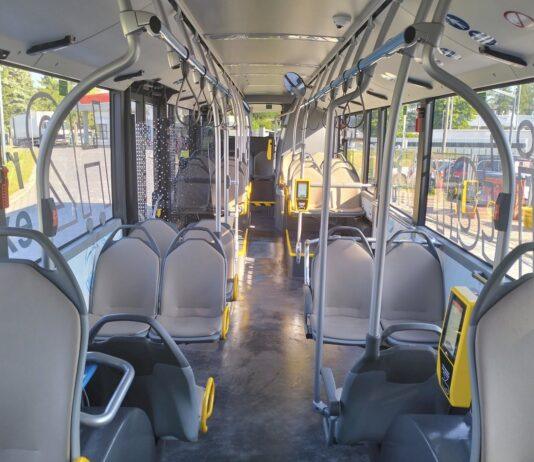 Ukradł portfel obcokrajowca w rzeszowskim autobusie. Później próbował płacić jego kartą