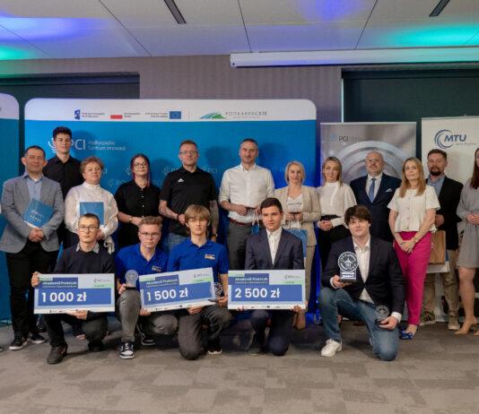 Kosmiczny silnik, dronomat do przesyłek i aplikacja do wynajmu samolotów, czyli innowacje na Podkarpaciu