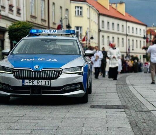 18 wypadków, w tym jeden śmiertelny. Policja podsumowuje długi weekend