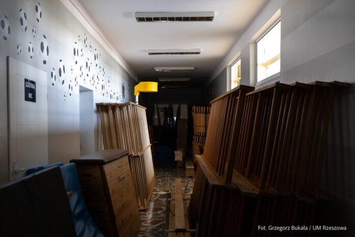 rzeszow-na-wakacjach-remontuje-szkoly-i-przedszkola-11