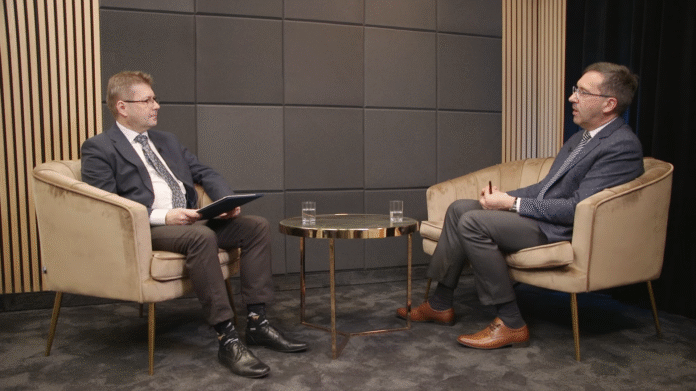 12-rozmow-na-trudne-czasy