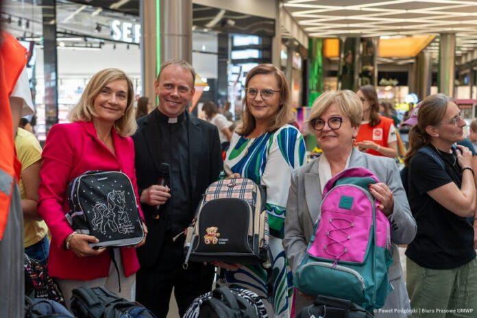 final-akcji-tornister-pelen-usmiechu-1