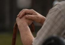 Podkarpackie kobiety żyją najdłużej w kraju, mężczyźni wiceliderami. Najnowsze dane GUS